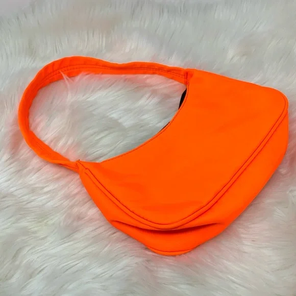 Néon Orange Nylon Shoulder Bag - Picture 4 of 10